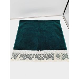 Vtg Handmade USA New Dark Green Bath Towel w/lace pink flower Never used